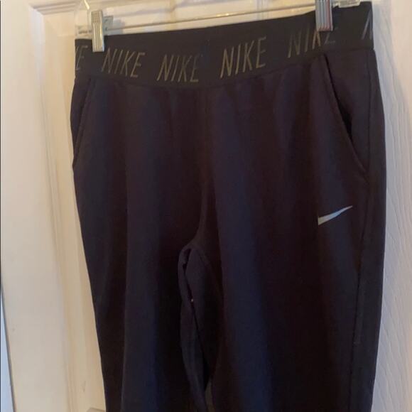 Nike dri fit activewear pants - Picture 4 of 6